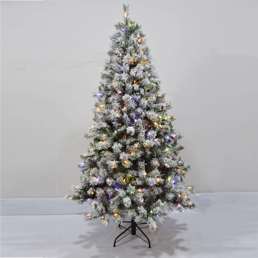 High Quality Xmas Tree Supplies 6FT/7.5FT/9FT Artificial PVC Flocked Hinged Tree with Clear Light for Christmas Outside Indoor Decorattion